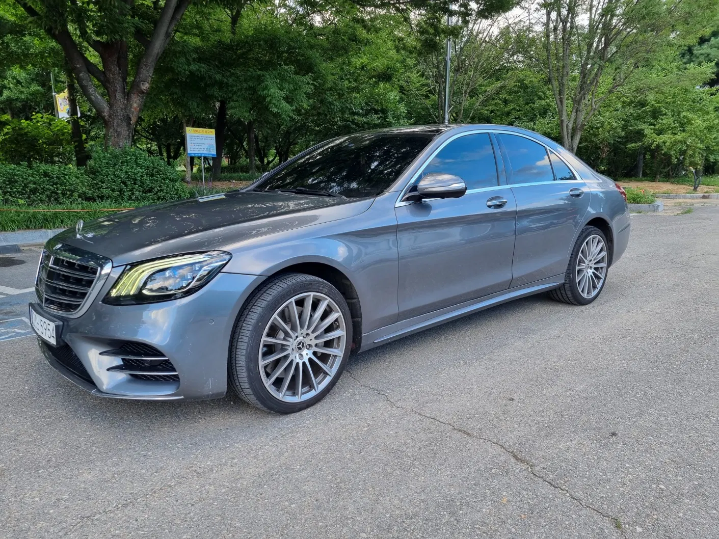 Mercedes-Benz Classe S AMG Line · S350 d 4MATIC (W222) 2020 — photo 1 sur 12