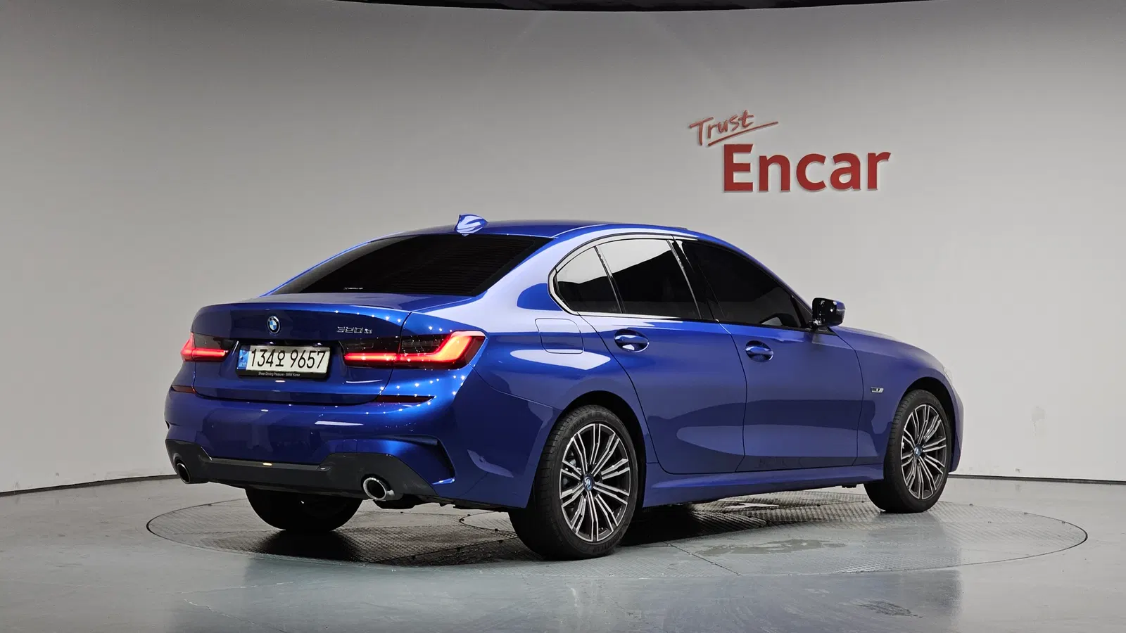 BMW Série 3 (G20) 320e M Sport 2022 — photo 1 sur 33