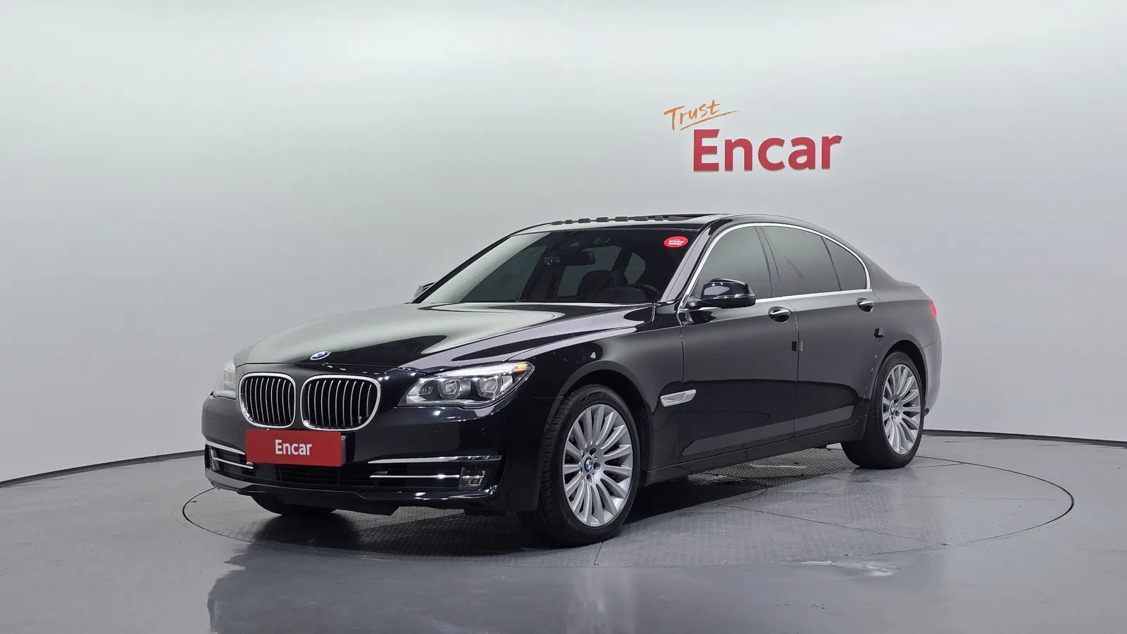 BMW Série 7 (F01) 730d xDrive 2014 — photo 1 sur 20