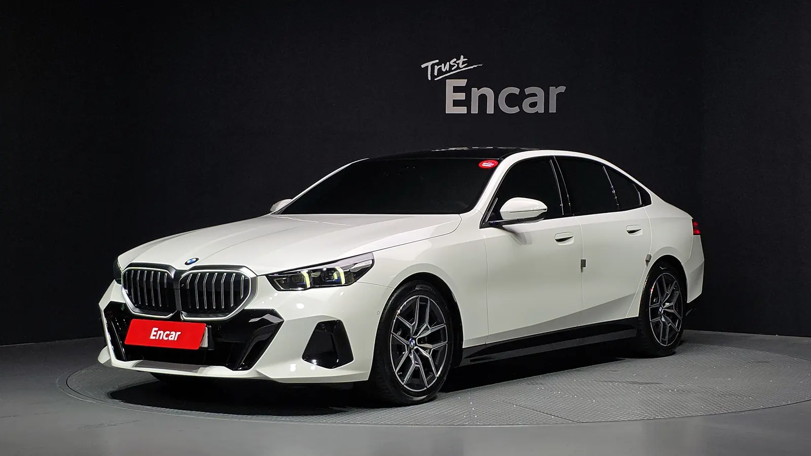 BMW Série 5 (G60) 520i M Sport 2026 — photo 1 sur 32