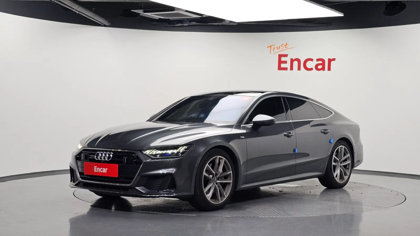 Audi A7 (4K) 55 TFSI Quattro Premium 2020 — photo 1 sur 20