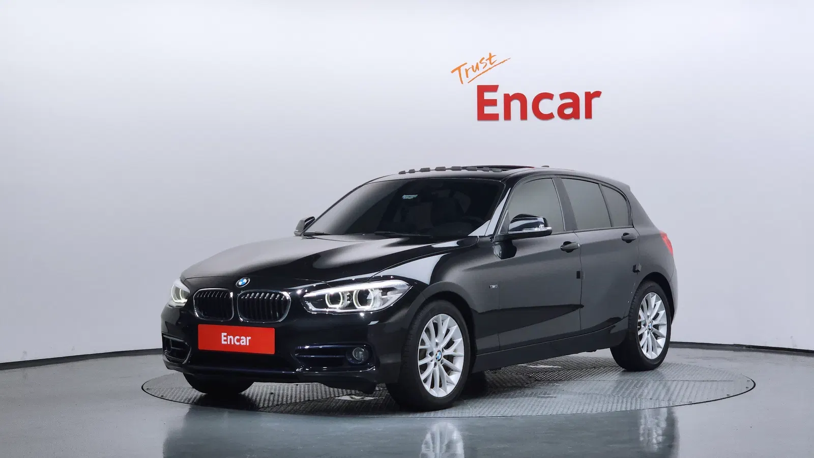 BMW Série 1 (F20) 118d Sport 5 portes 2016 — photo 1 sur 20