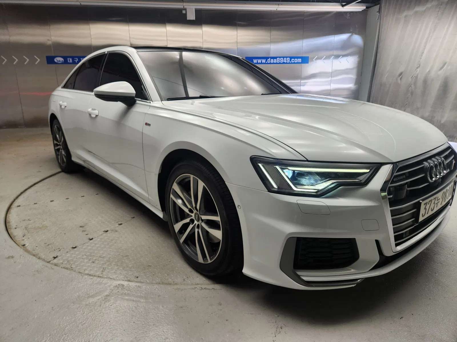 Audi A6 (C8) 45 TDI Quattro Premium 2021 — photo 1 sur 26