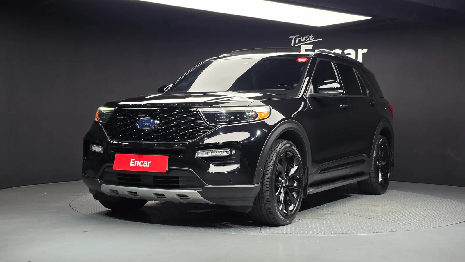 Ford Explorer 6e génération 3.0 Platinum 4WD 2021 — photo 1 sur 37
