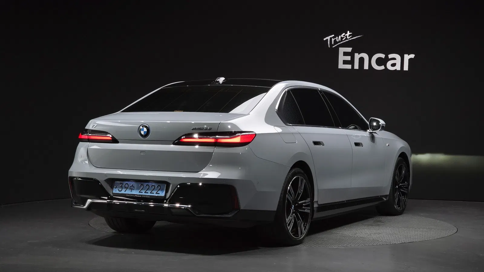 BMW i7 (G70) xDrive 60 M Sport 2024 — photo 1 sur 32