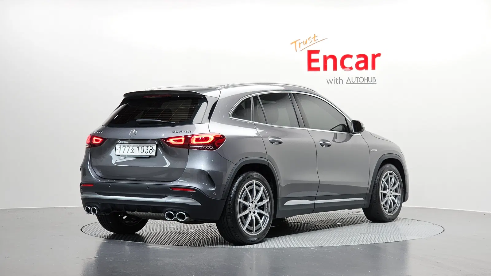 Mercedes-AMG GLA GLA45 4MATIC+ (H247) 2021 — photo 1 sur 32
