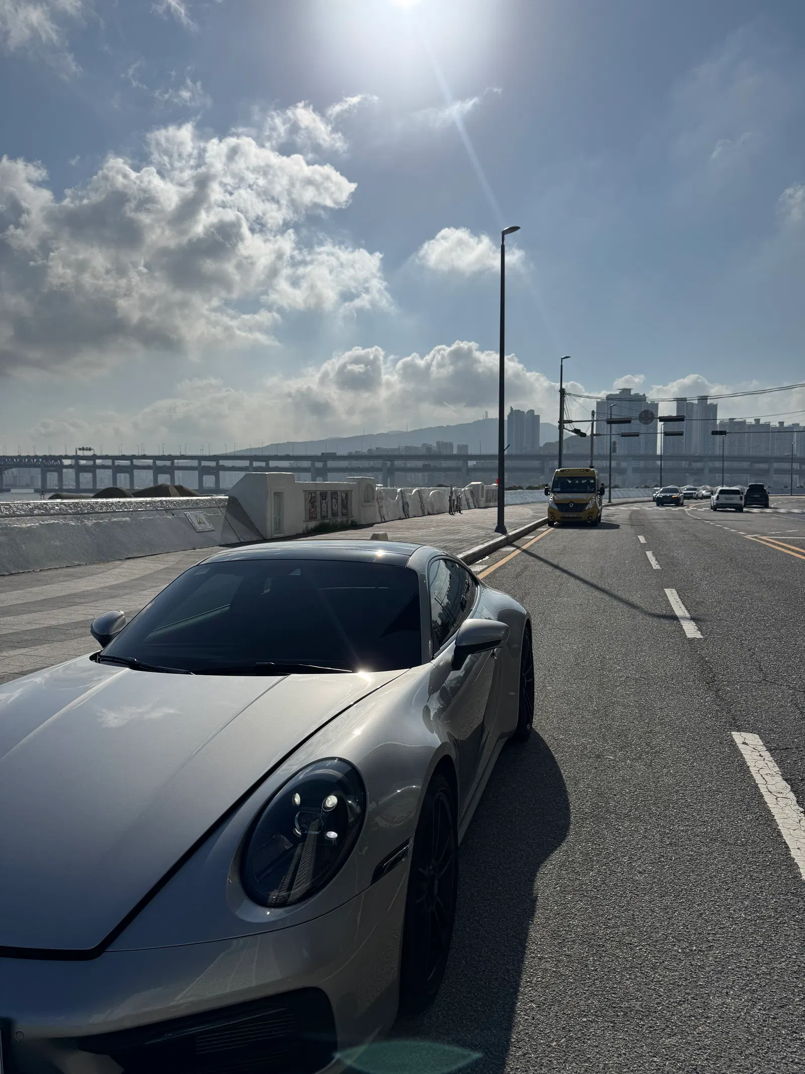 Porsche 911 (992) Carrera GTS 2024 — photo 1 sur 17