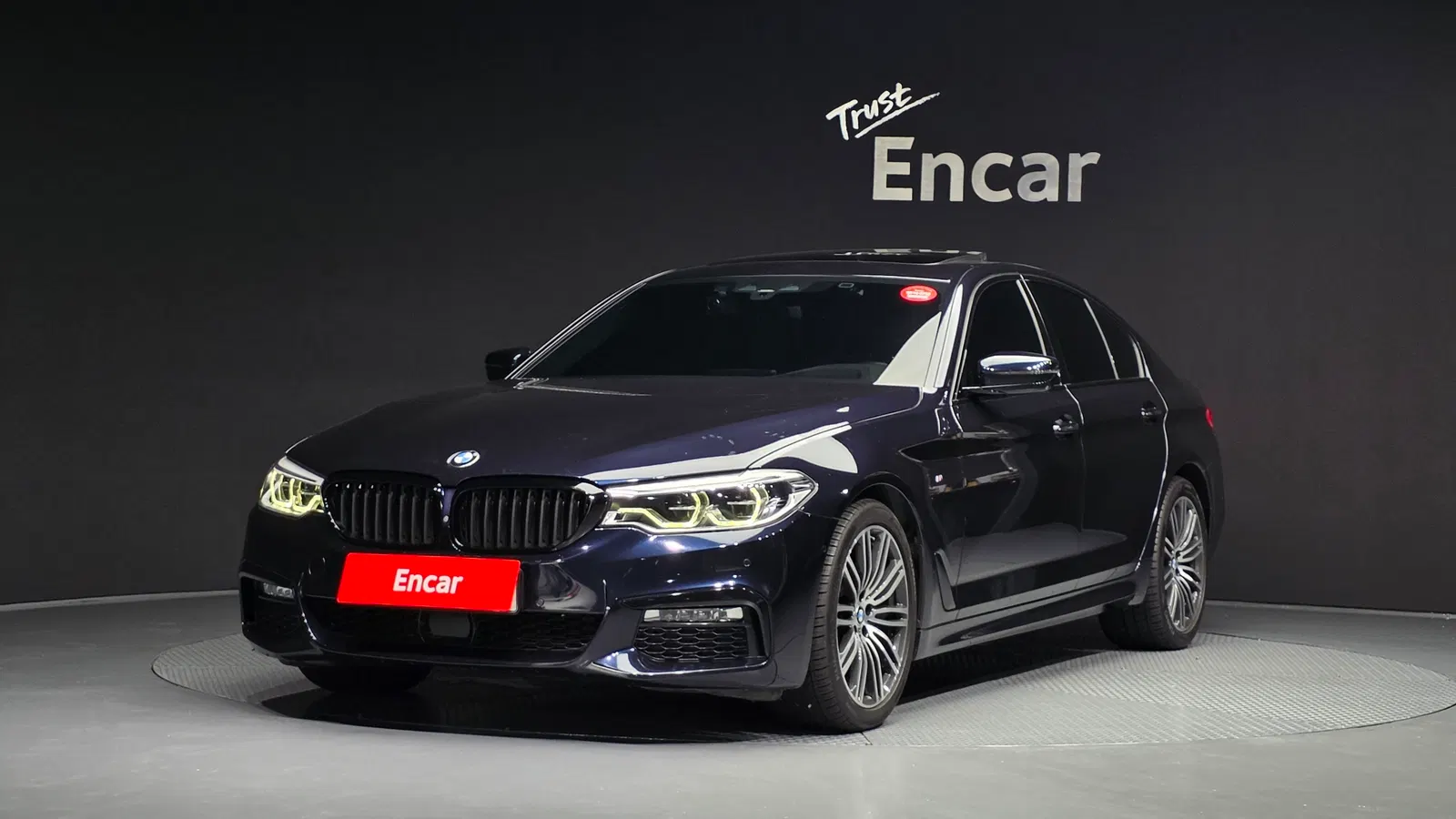 BMW Série 5 (G30) 530d M Sport 2017 — photo 1 sur 20