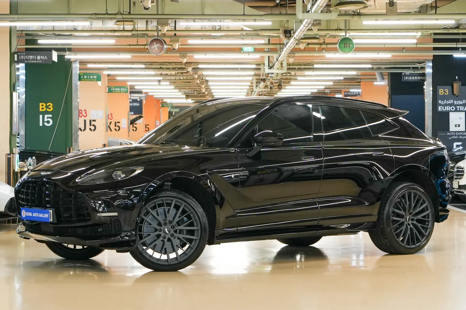 Aston Martin DBX 4.0 V8 707 2024 — photo 1 sur 26