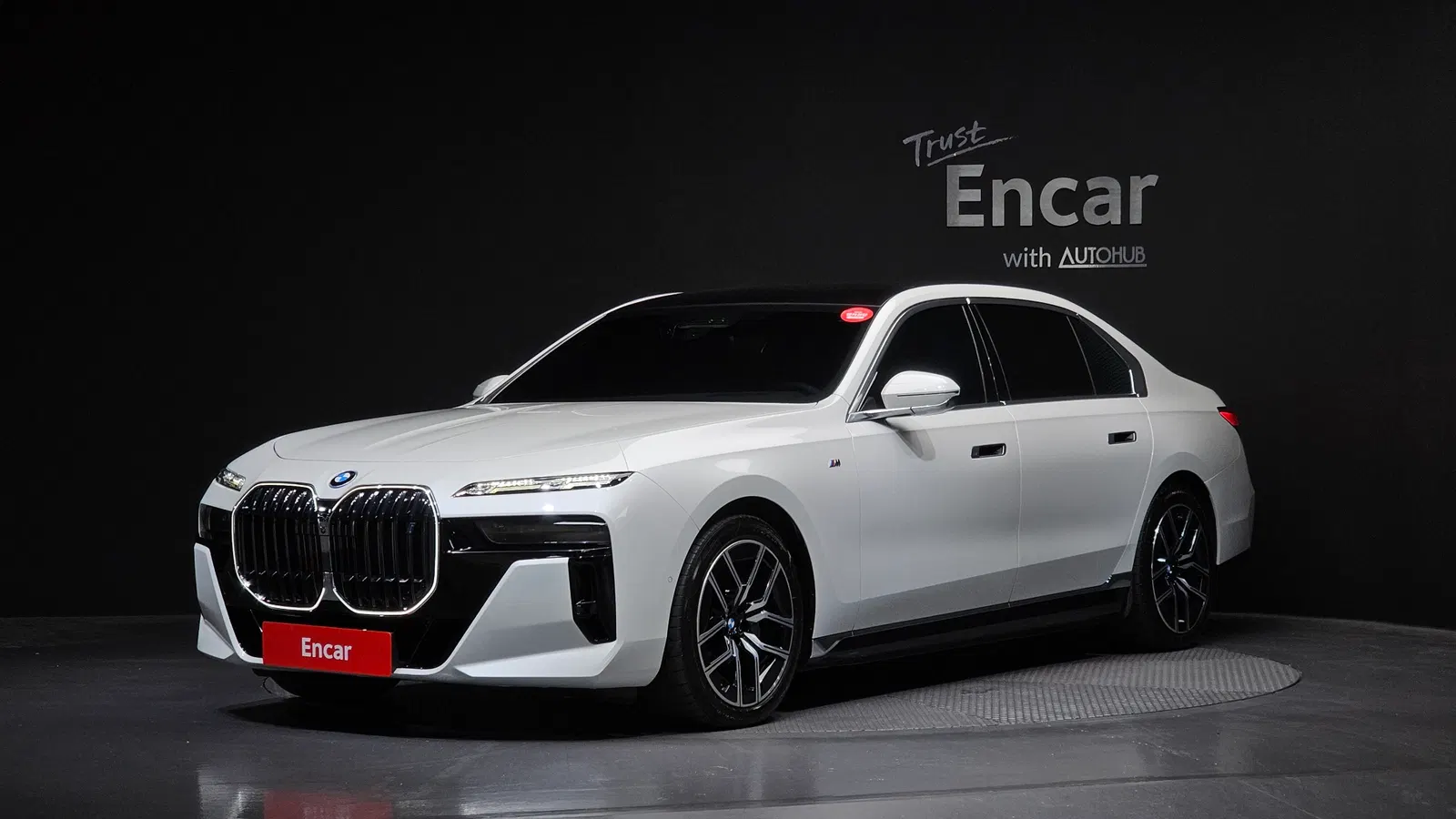 BMW i7 (G70) xDrive 60 M Sport 2023 — photo 1 sur 40