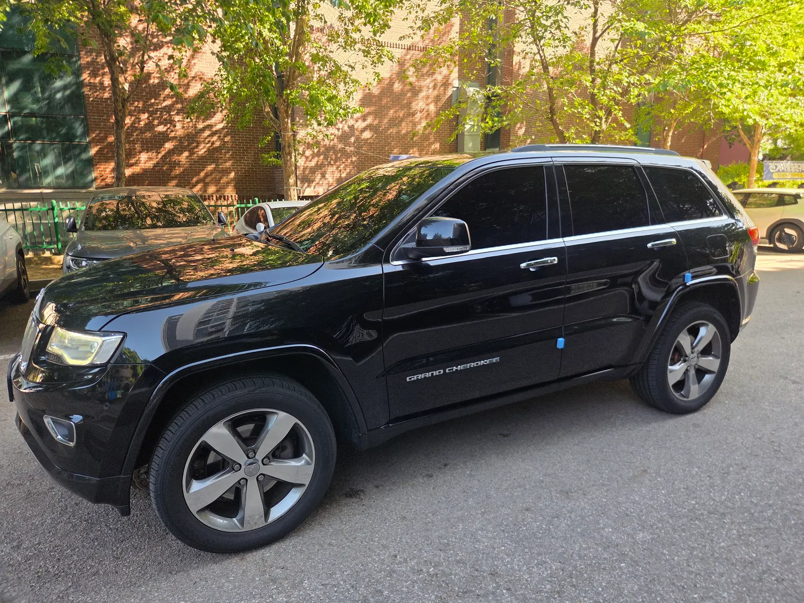Jeep Grand Cherokee 3.6 Overland 2015 — photo 1 sur 12