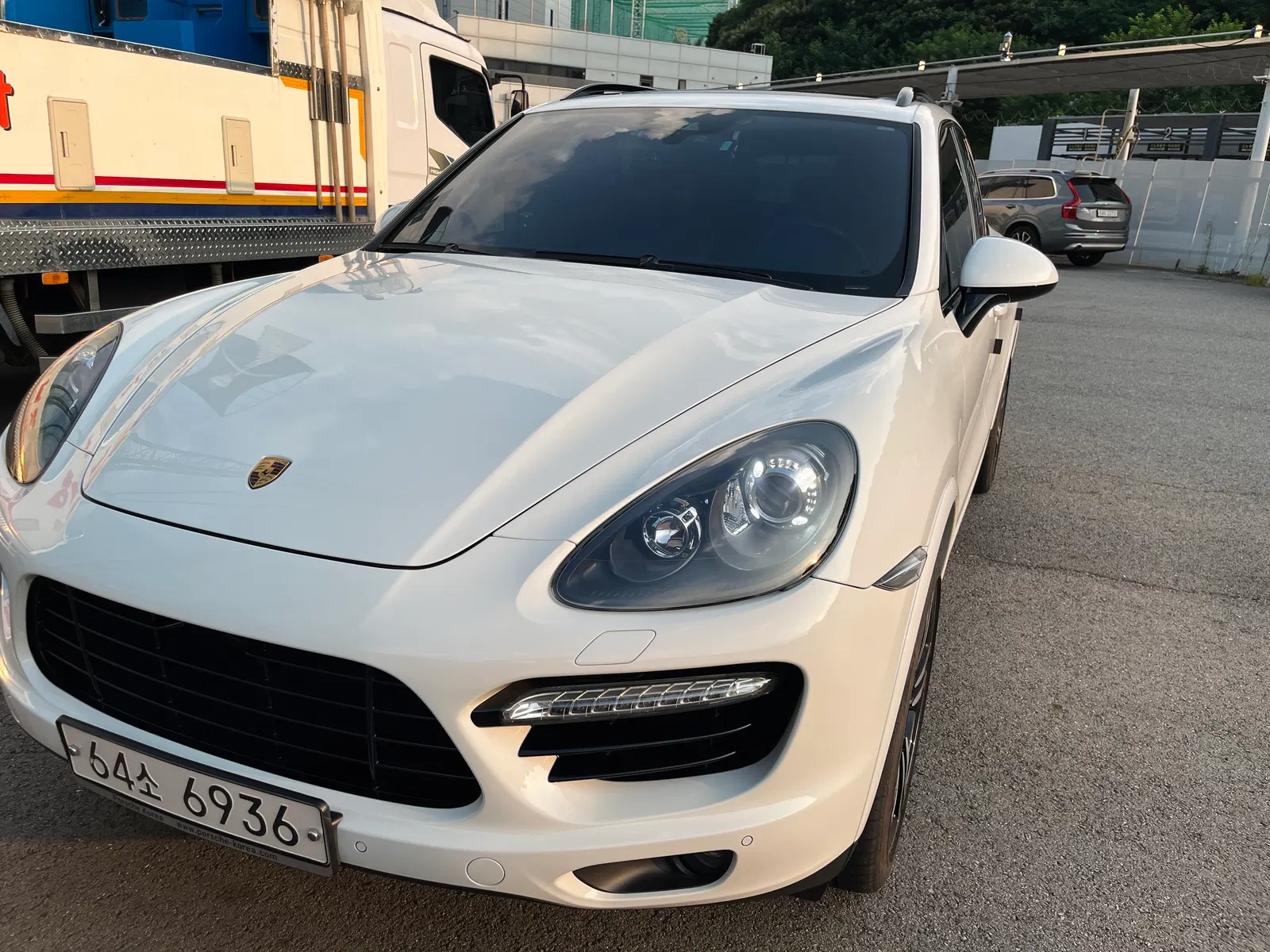 Porsche Cayenne 4.8 Turbo S 2014 — photo 1 sur 20