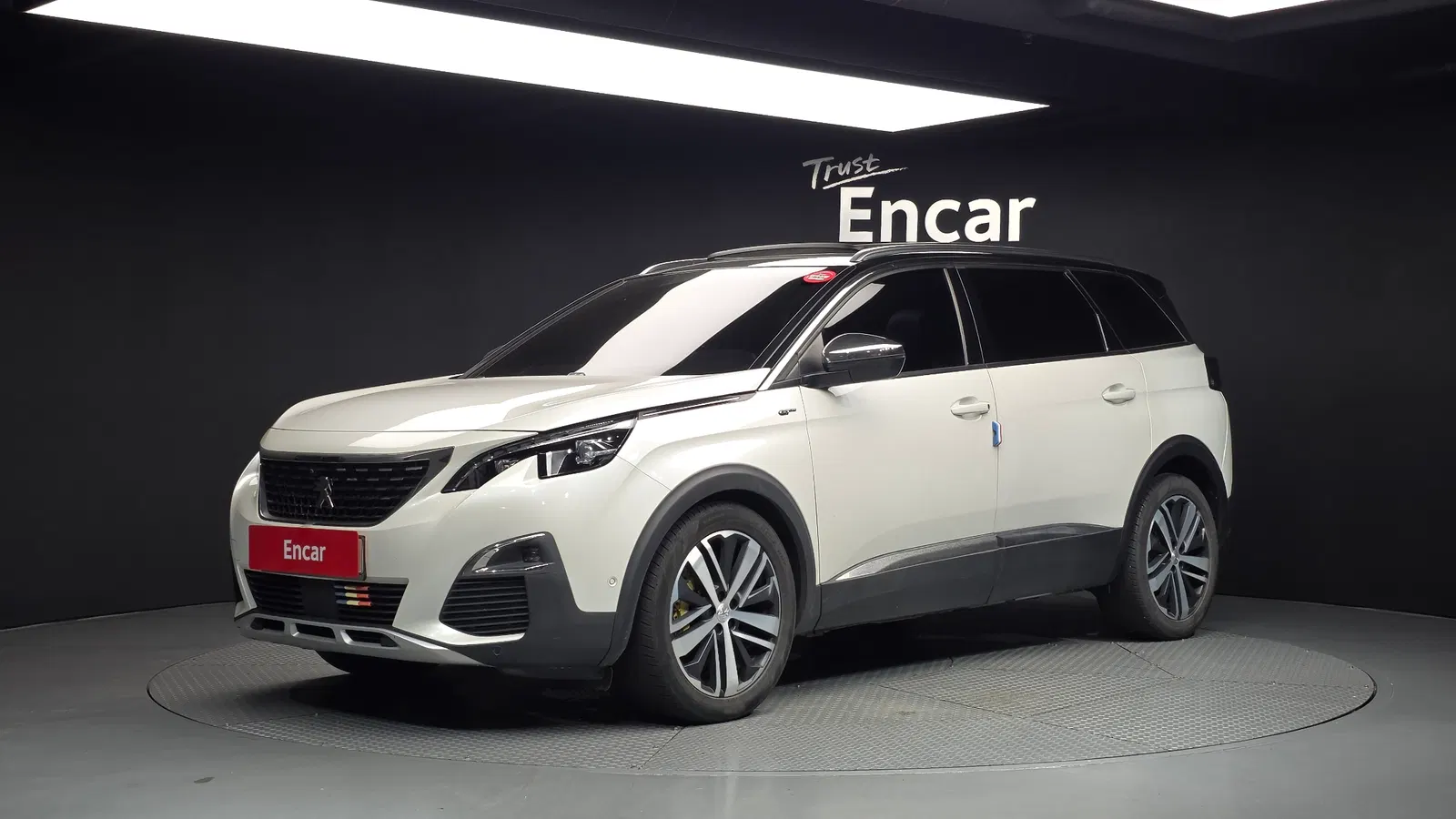 Peugeot 5008 2e génération 2.0 BlueHDi GT 2019 — photo 1 sur 31