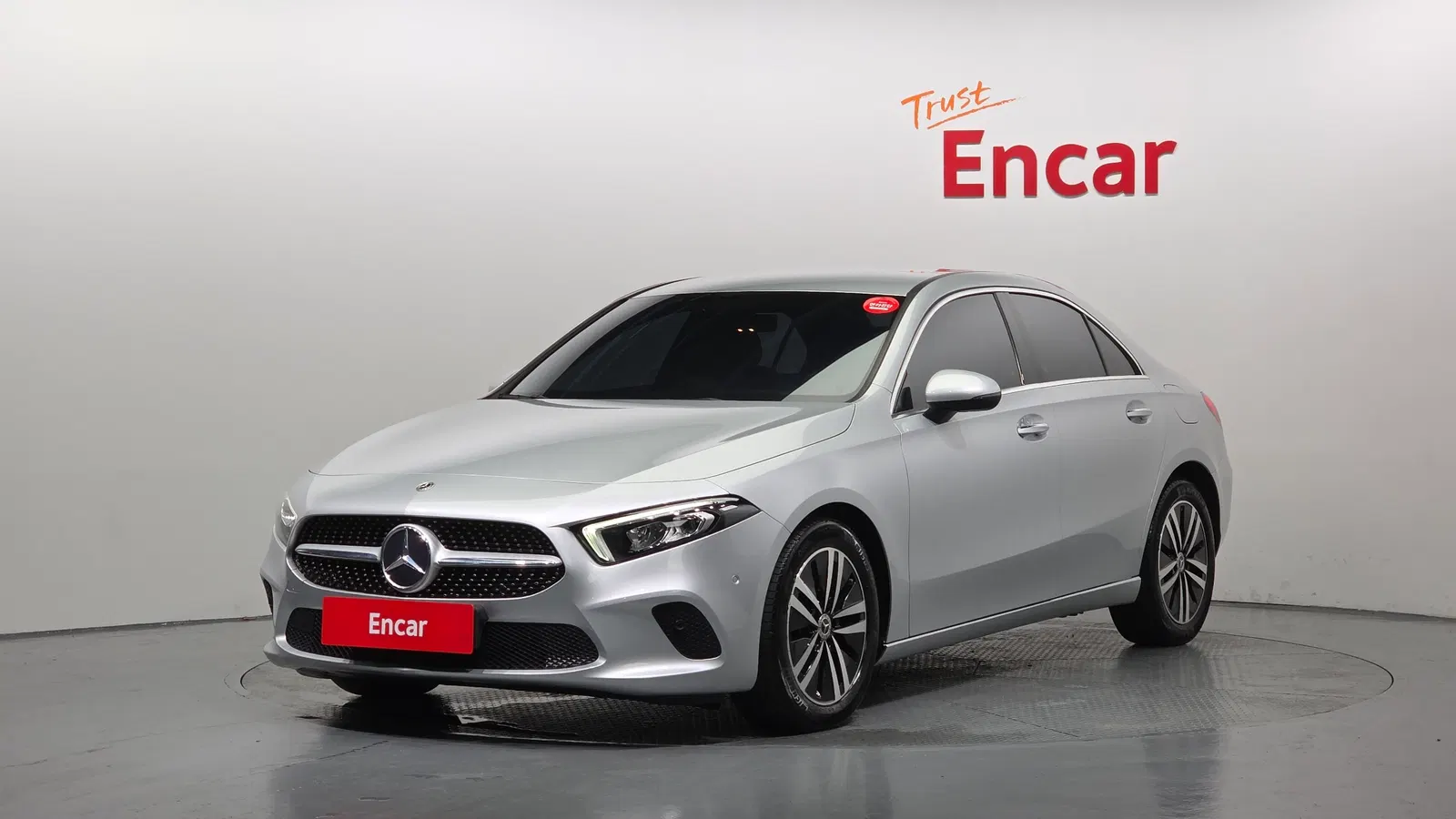 Mercedes-Benz Classe A A200d Berline (W177) 2021 — photo 1 sur 20