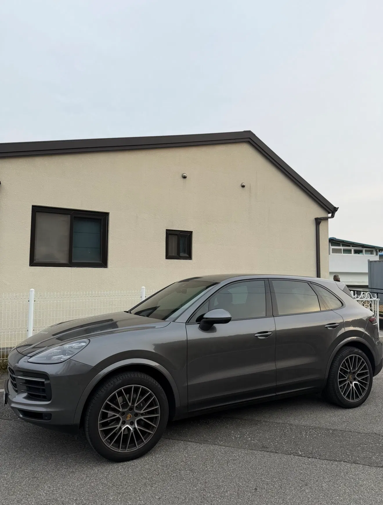 Porsche Cayenne (PO536) 3.0 2020 — photo 1 sur 6