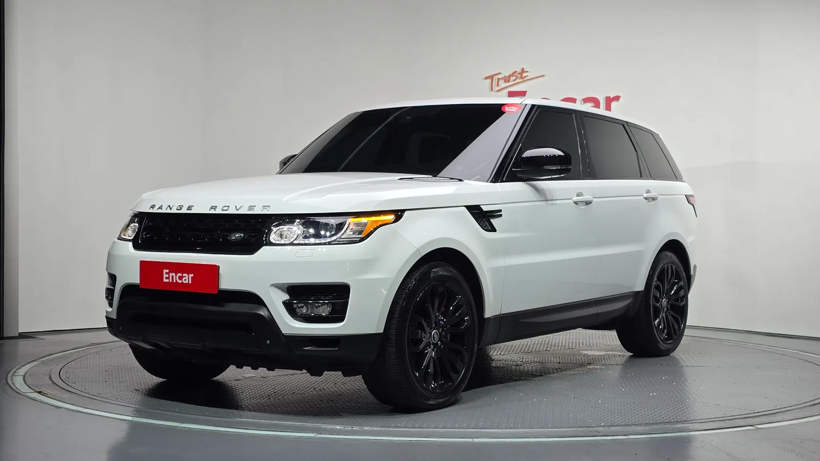 Land Rover Range Rover Sport 2e génération 3.0 SDV6 HSE Dynamic 2015 — photo 1 sur 26