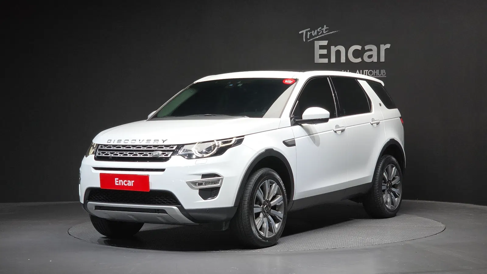 Land Rover Discovery Sport 2.0 TD4 HSE Luxury 2018 — photo 1 sur 20
