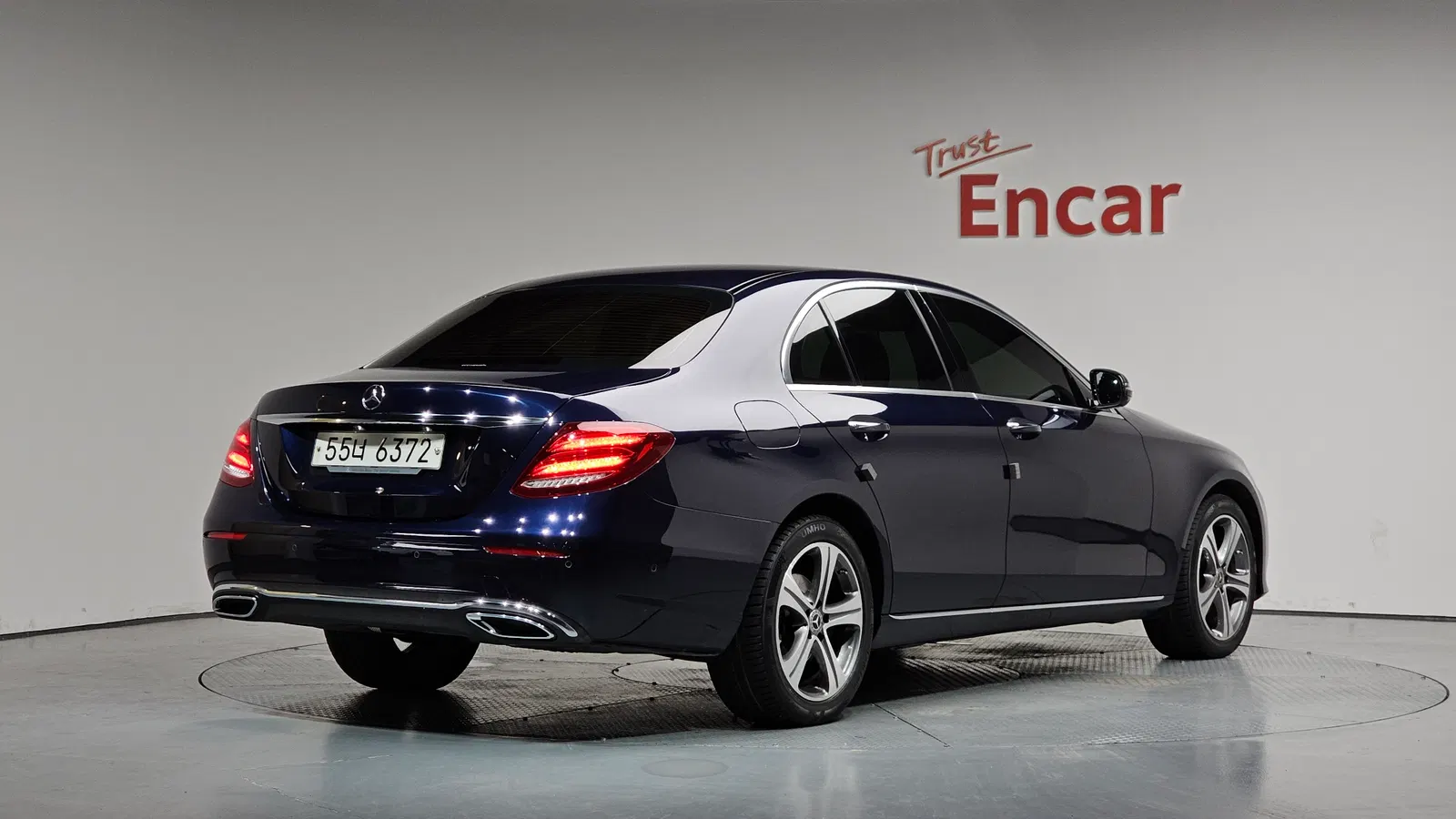 Mercedes-Benz Classe E E220d Avantgarde (W213) 2019 — photo 1 sur 31