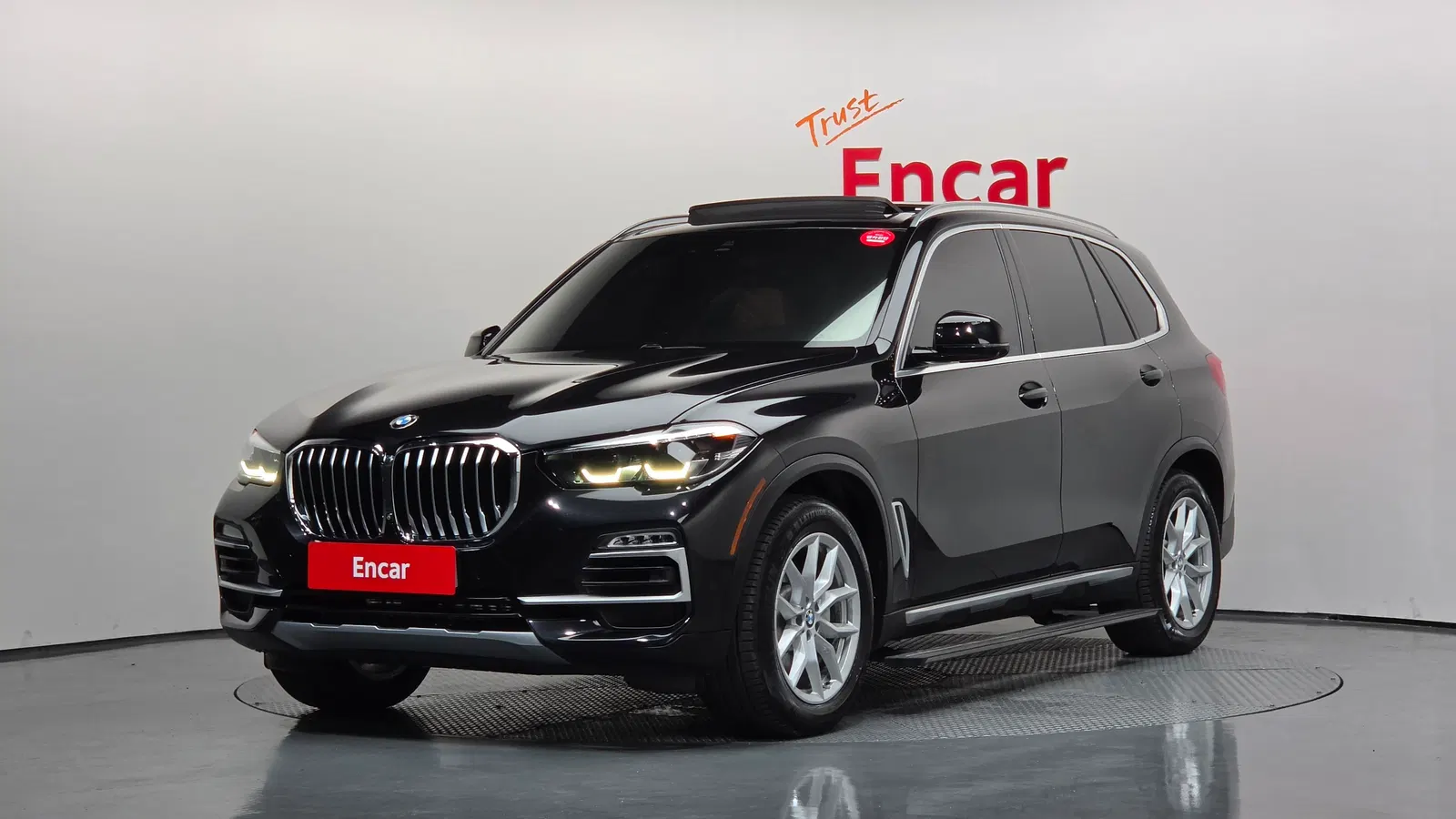 BMW X5 (G05) xDrive 40i xLine 2019 — photo 1 sur 33