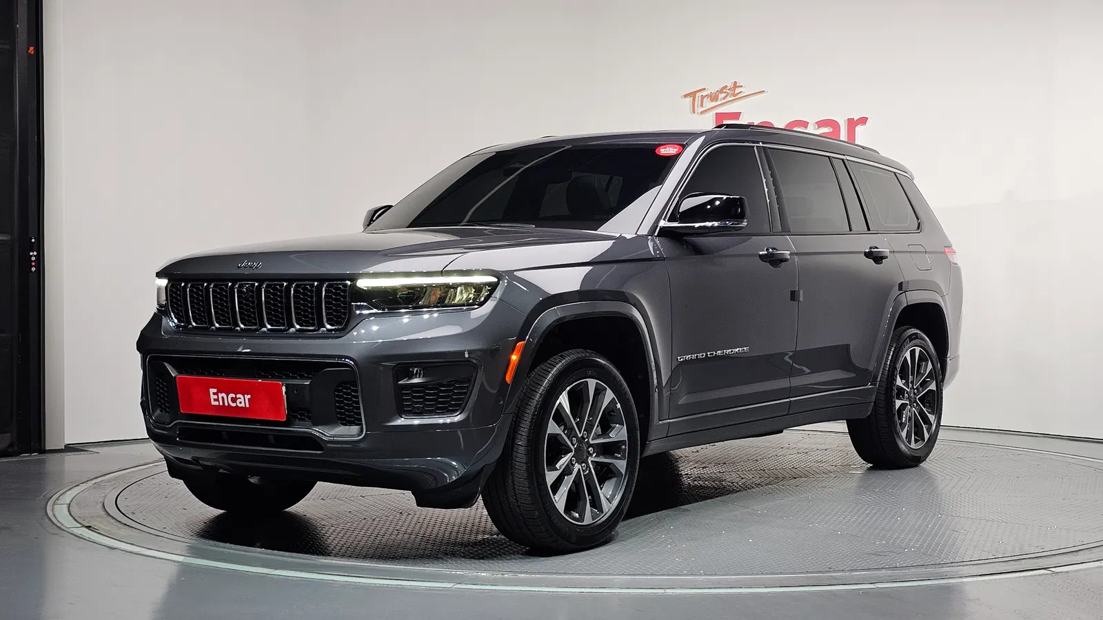 Jeep Grand Cherokee(WL) L 3.6 Overland 2022 — photo 1 sur 33