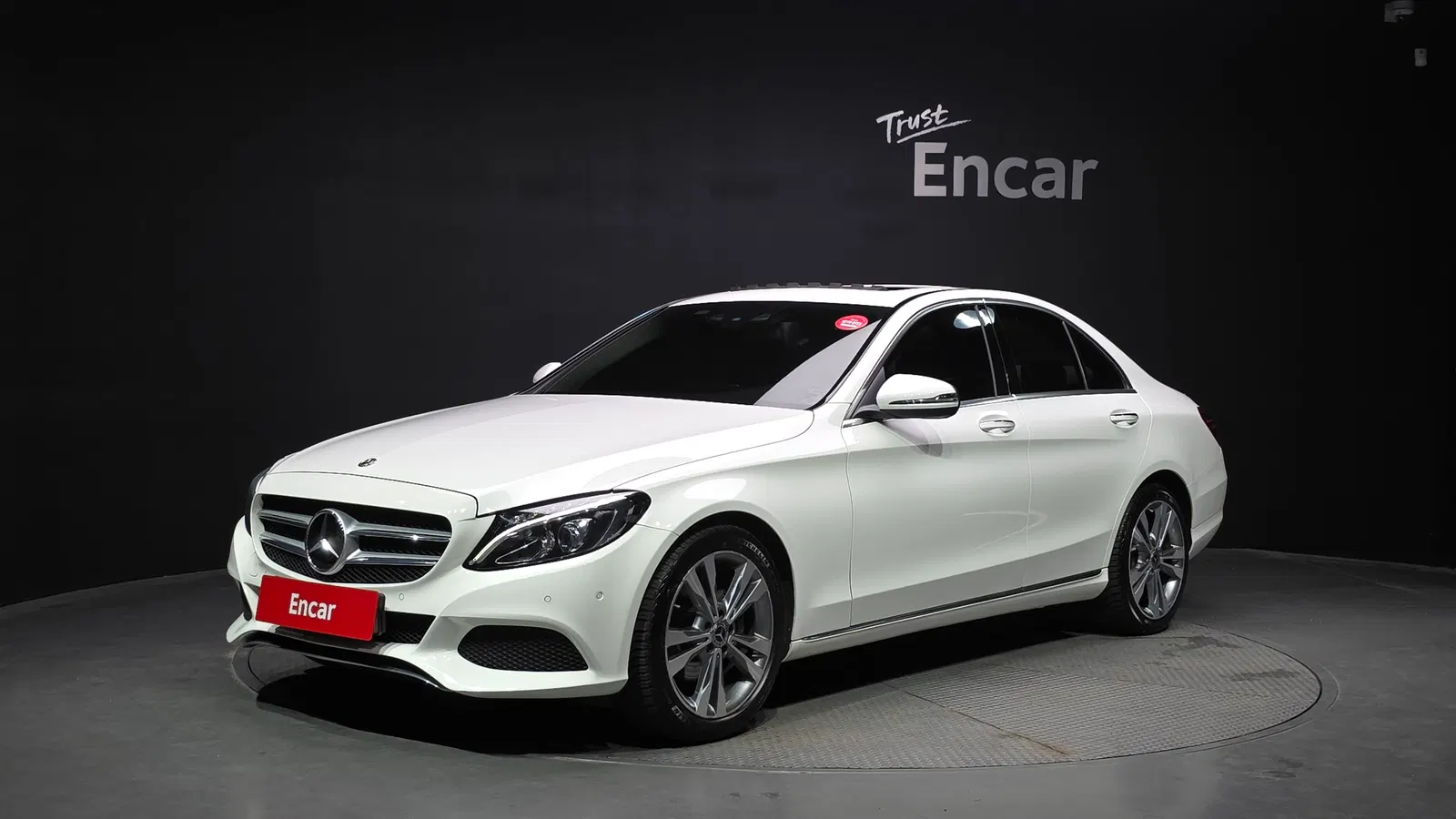 Mercedes-Benz Classe C C200 Avantgarde (W205) 2018 — photo 1 sur 31