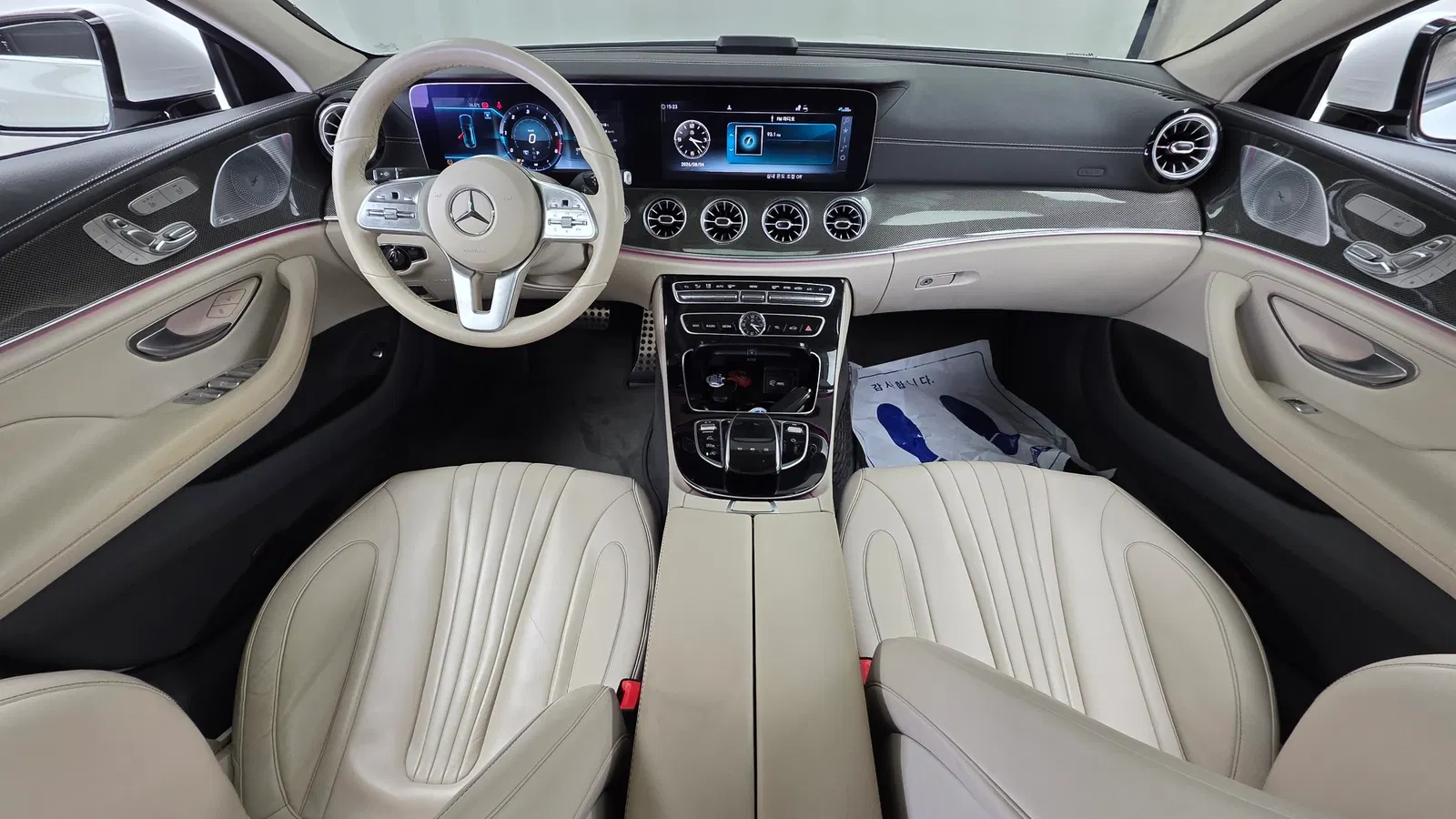 Mercedes-Benz CLS AMG Line · CLS300d (C257) 2020 — photo 1 sur 39