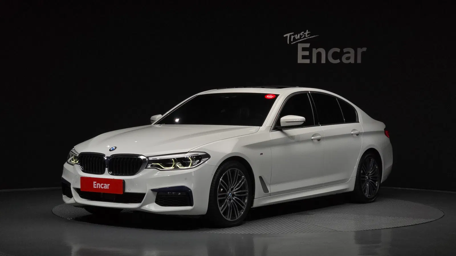 BMW Série 5 (G30) 520d M Sport Plus 2020 — photo 1 sur 33
