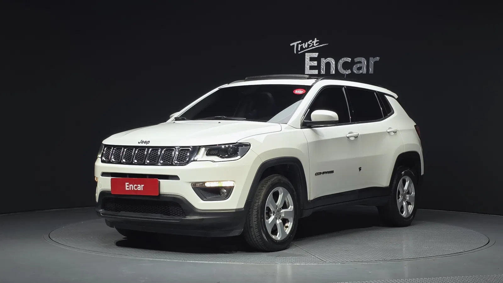 Jeep Compass 2e génération 2.4 Longitude AWD 2019 — photo 1 sur 30