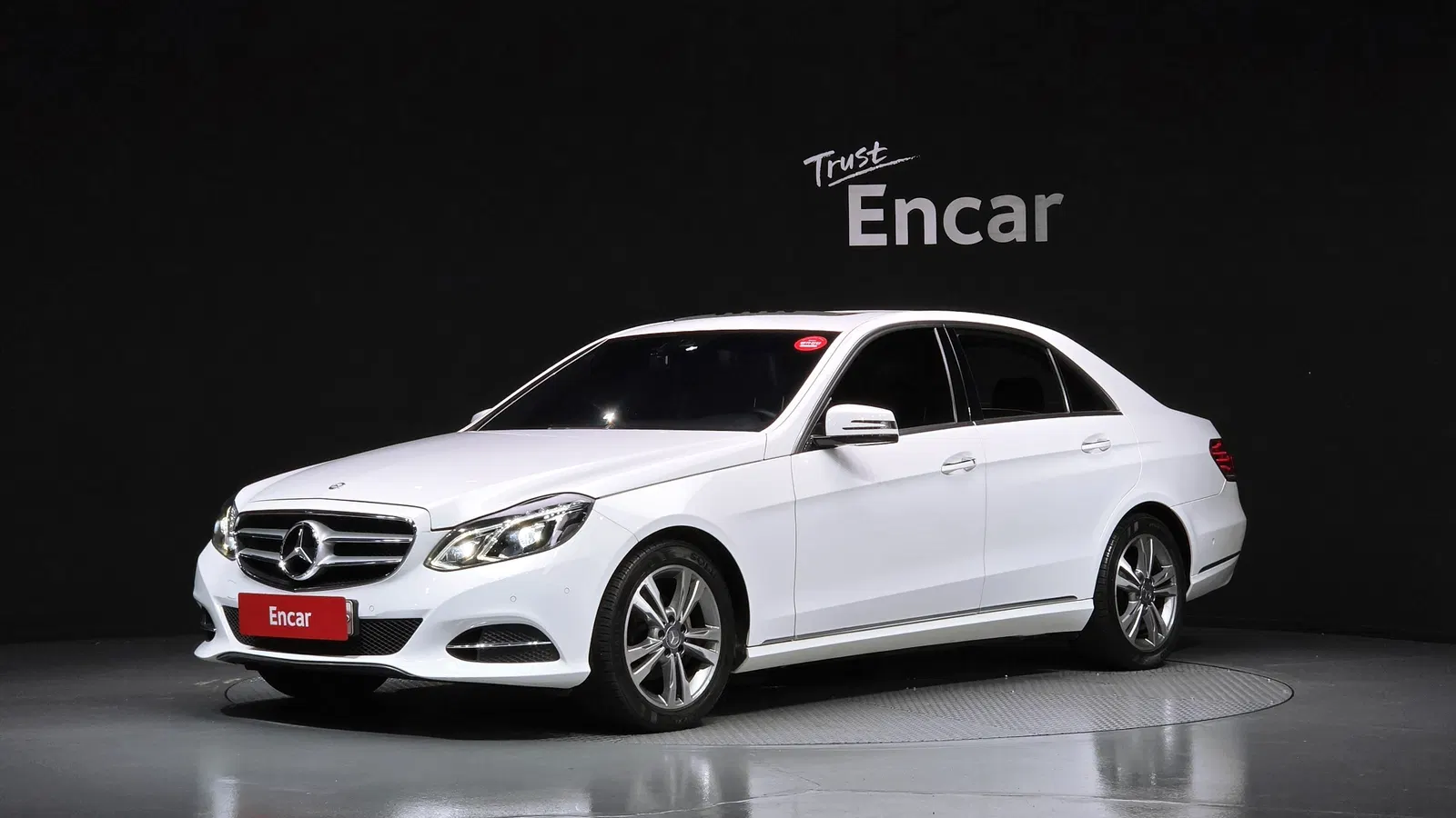 Mercedes-Benz Classe E E220 CDI Avantgarde (W212) 2014 — photo 1 sur 20