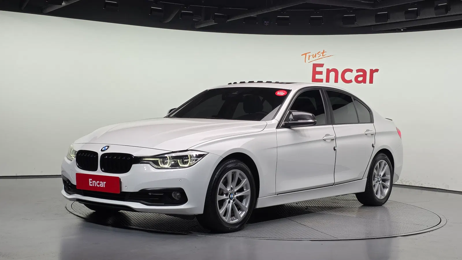 BMW Série 3 (F30) 320d 2017 — photo 1 sur 20