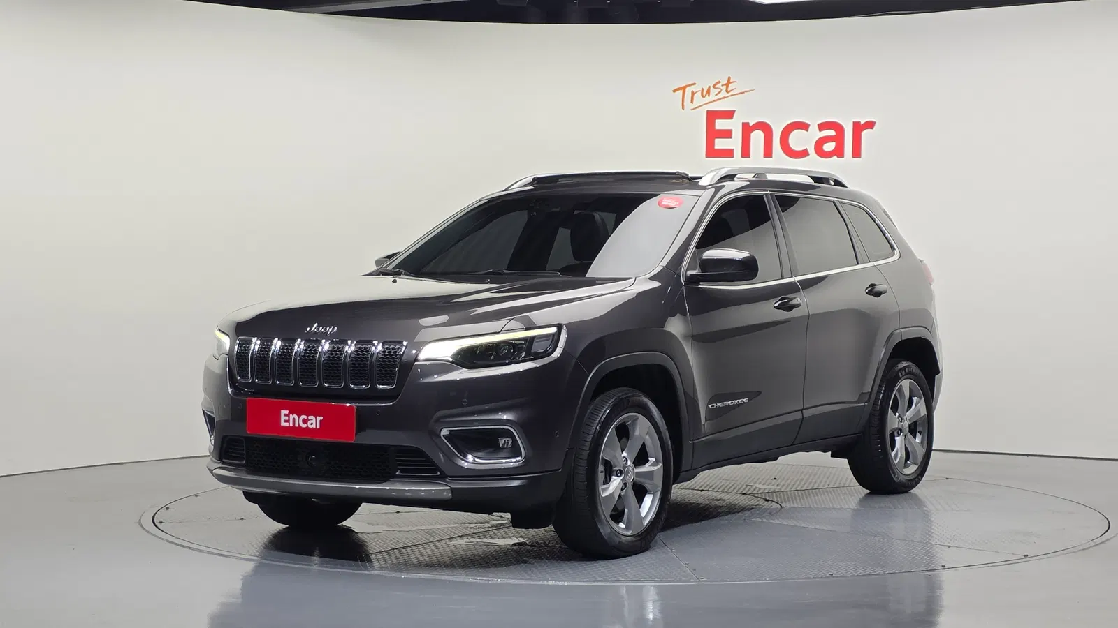 Jeep Cherokee(KL) 2.4 Limited AWD 2021 — photo 1 sur 20