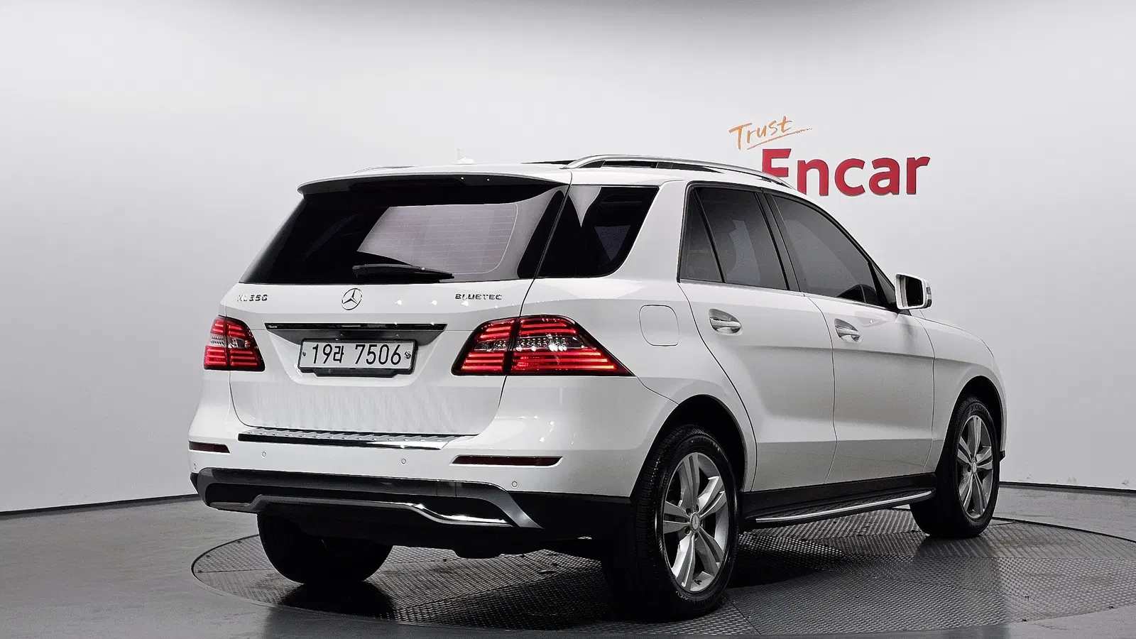 Mercedes-Benz Classe M ML350 BlueTEC 4MATIC (W166) 2014 — photo 1 sur 32