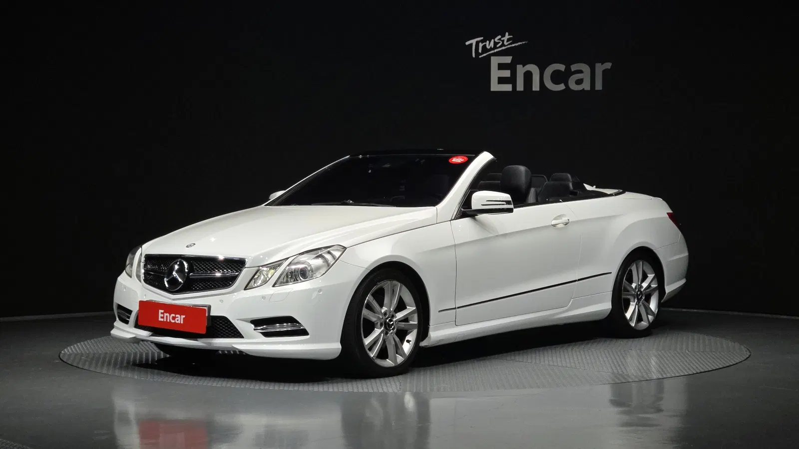 Mercedes-Benz Classe E E350 Cabriolet (W212) 2013 — photo 1 sur 31