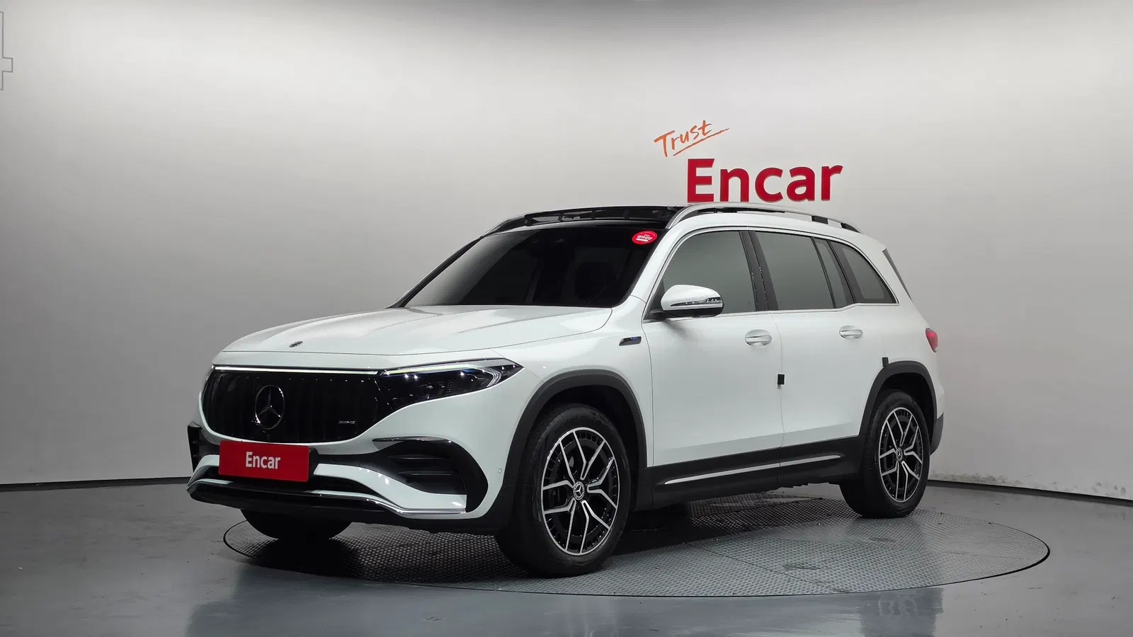 Mercedes-Benz EQB AMG Line · EQB300 4MATIC (X243) 2023 — photo 1 sur 20