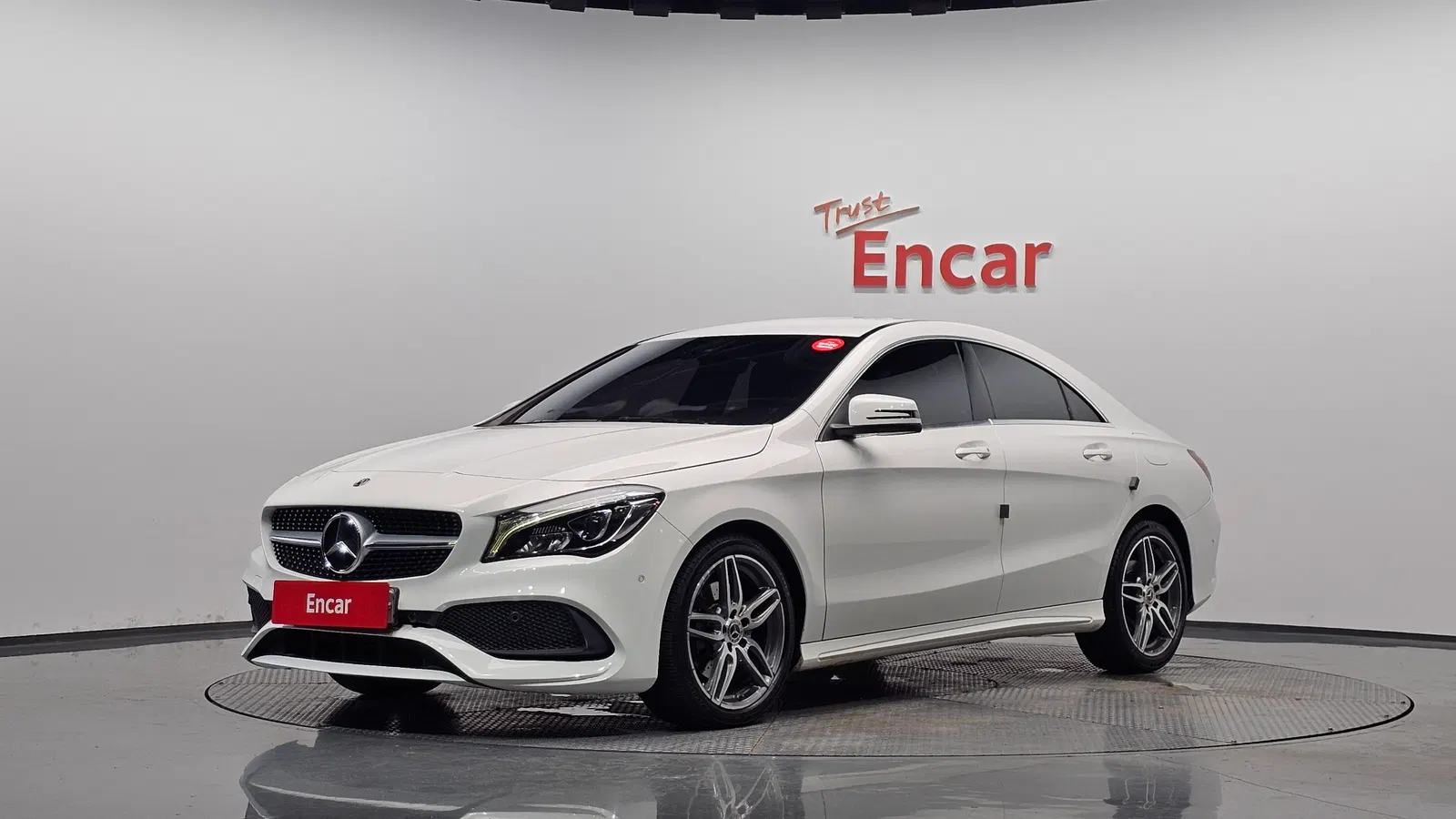 Mercedes-Benz CLA AMG Line · CLA220 (C117) 2019 — photo 1 sur 20