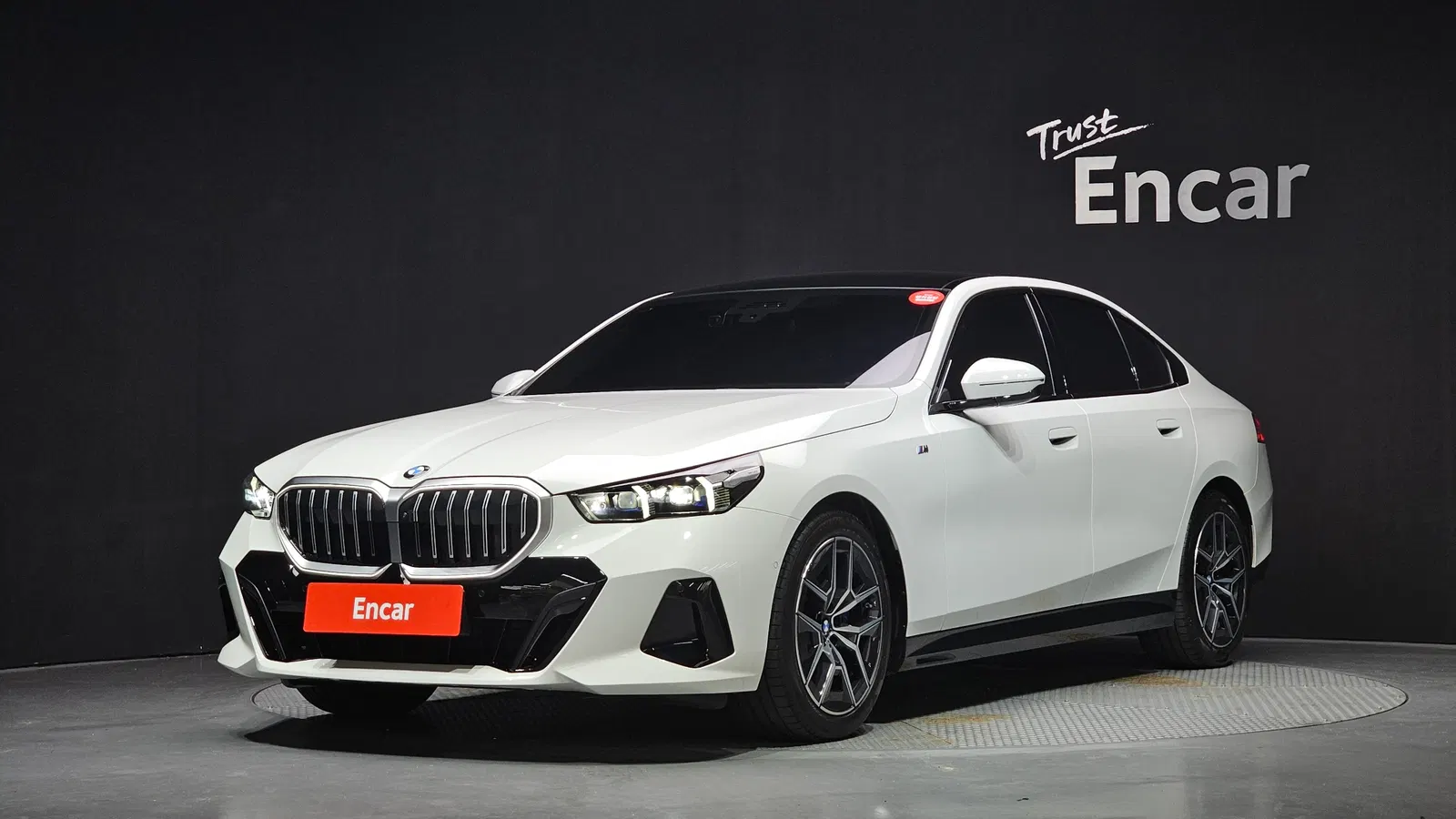 BMW Série 5 (G60) 520i M Sport 2025 — photo 1 sur 32