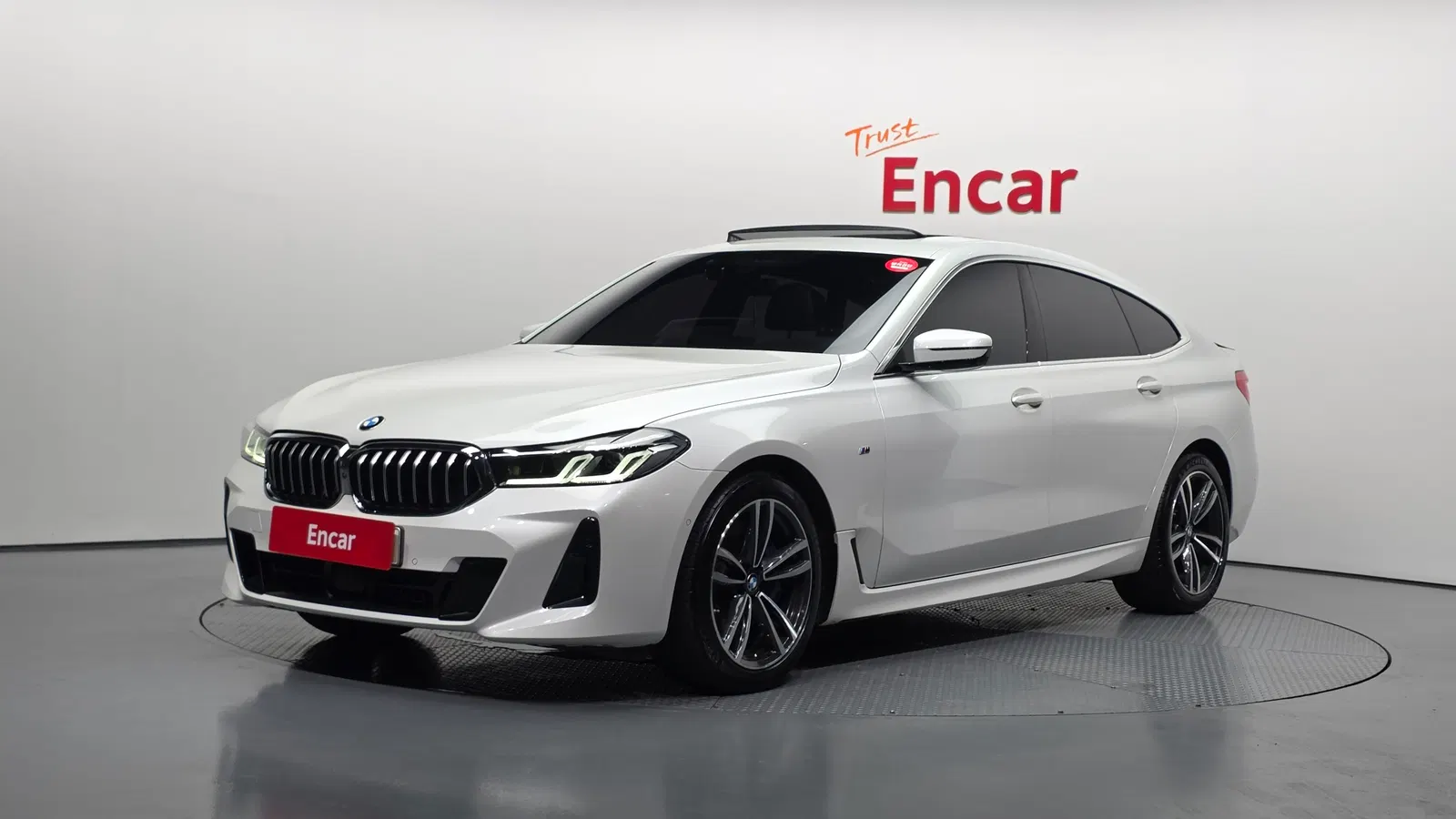 BMW Série 6 GT (G32) 630i xDrive M Sport 2021 — photo 1 sur 39