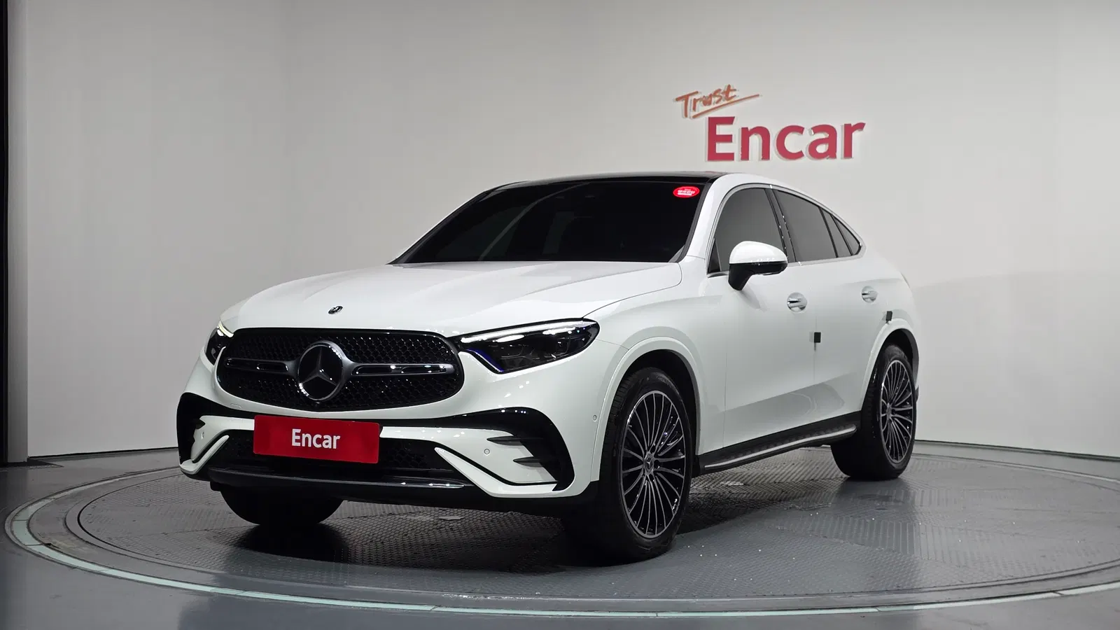 Mercedes-Benz GLC GLC300 4MATIC Coupé (X254) 2024 — photo 1 sur 37