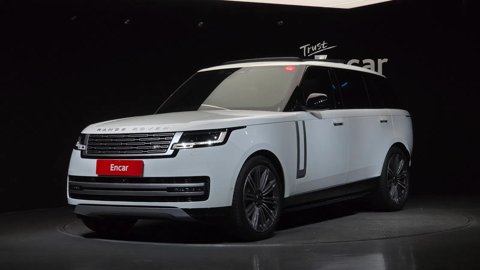 Land Rover Range Rover 5e génération P530 AB LWB 2025 — photo 1 sur 35