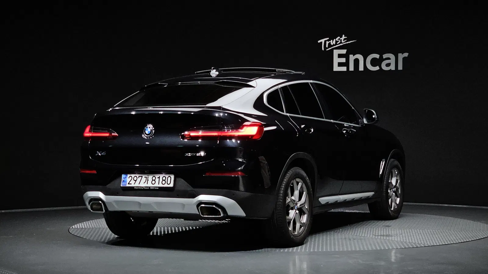 BMW X4 (G02) xDrive20i xLine 2023 — photo 1 sur 33
