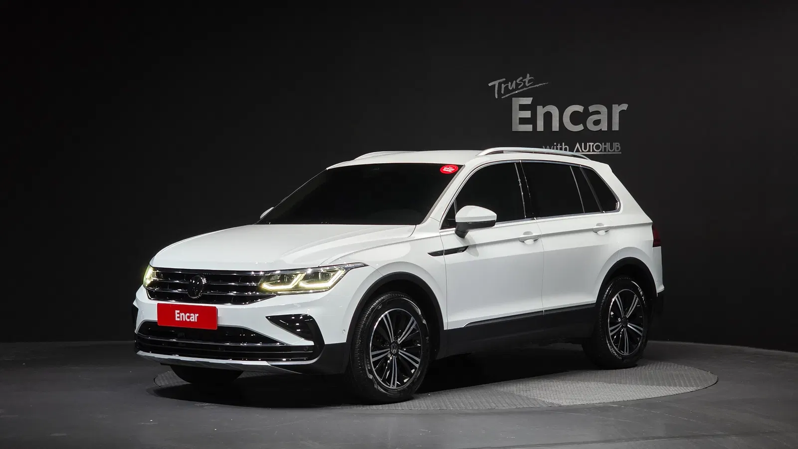 Volkswagen Tiguan 2e génération 2.0 TDI Premium 2022 — photo 1 sur 31