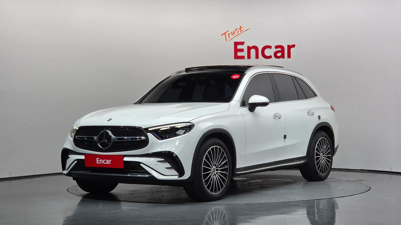 Mercedes-Benz GLC AMG Line · GLC300 4MATIC (X254) 2025 — photo 1 sur 26