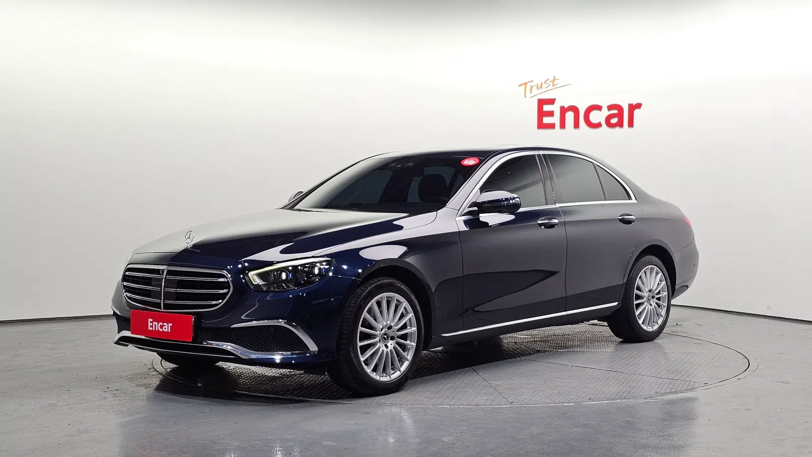 Mercedes-Benz Classe E E220d 4MATIC Exclusive (W213) 2021 — photo 1 sur 20