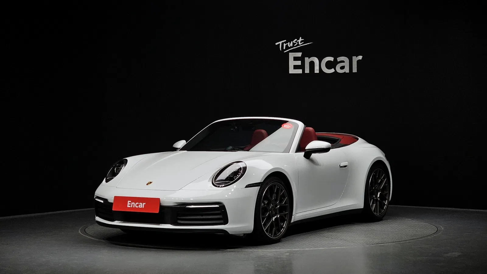 Porsche 911 (992) Carrera 4 Cabriolet 2021 — photo 1 sur 38