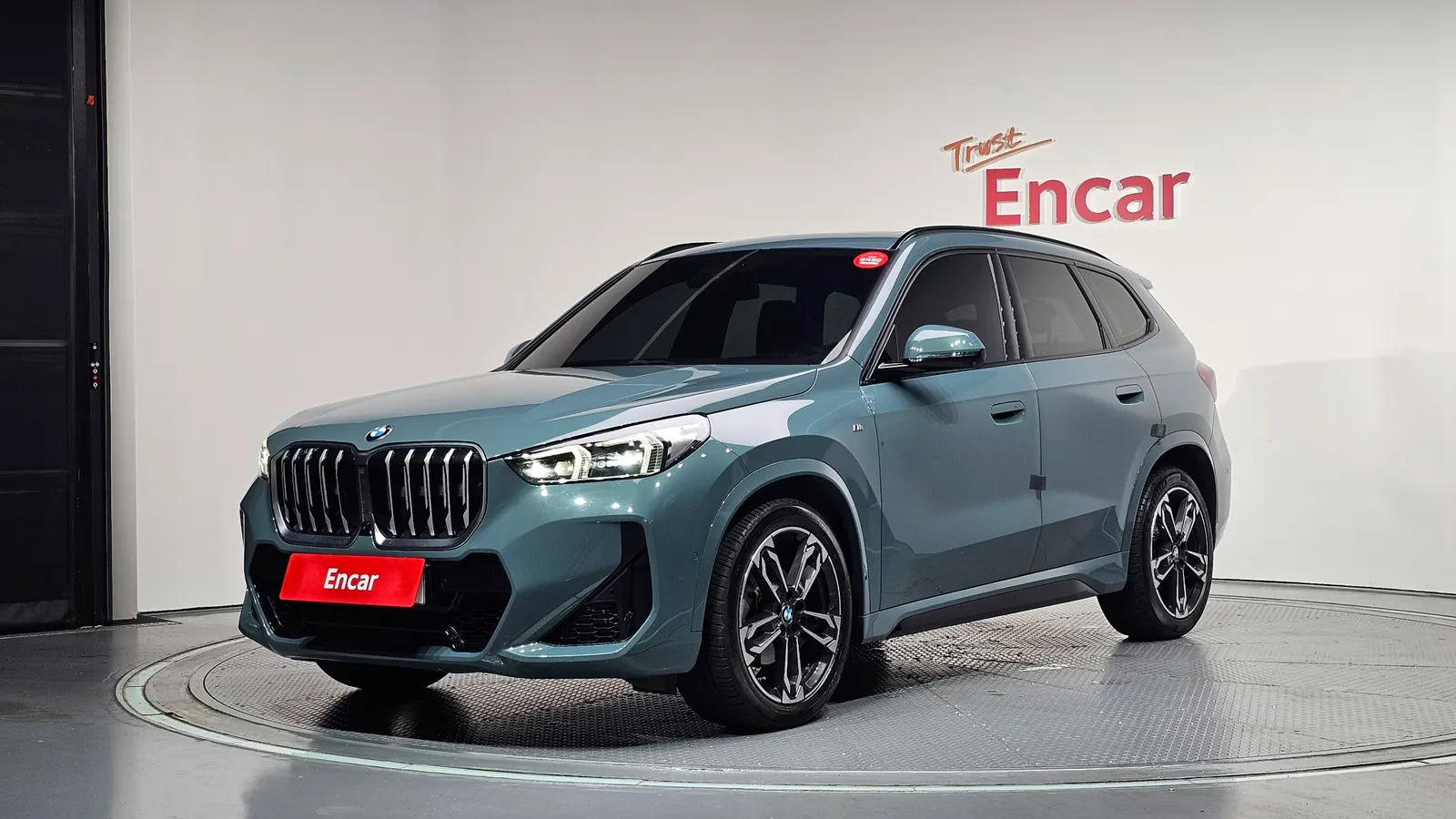 BMW X1 (U11) sDrive 20i M Sport 2023 — photo 1 sur 40