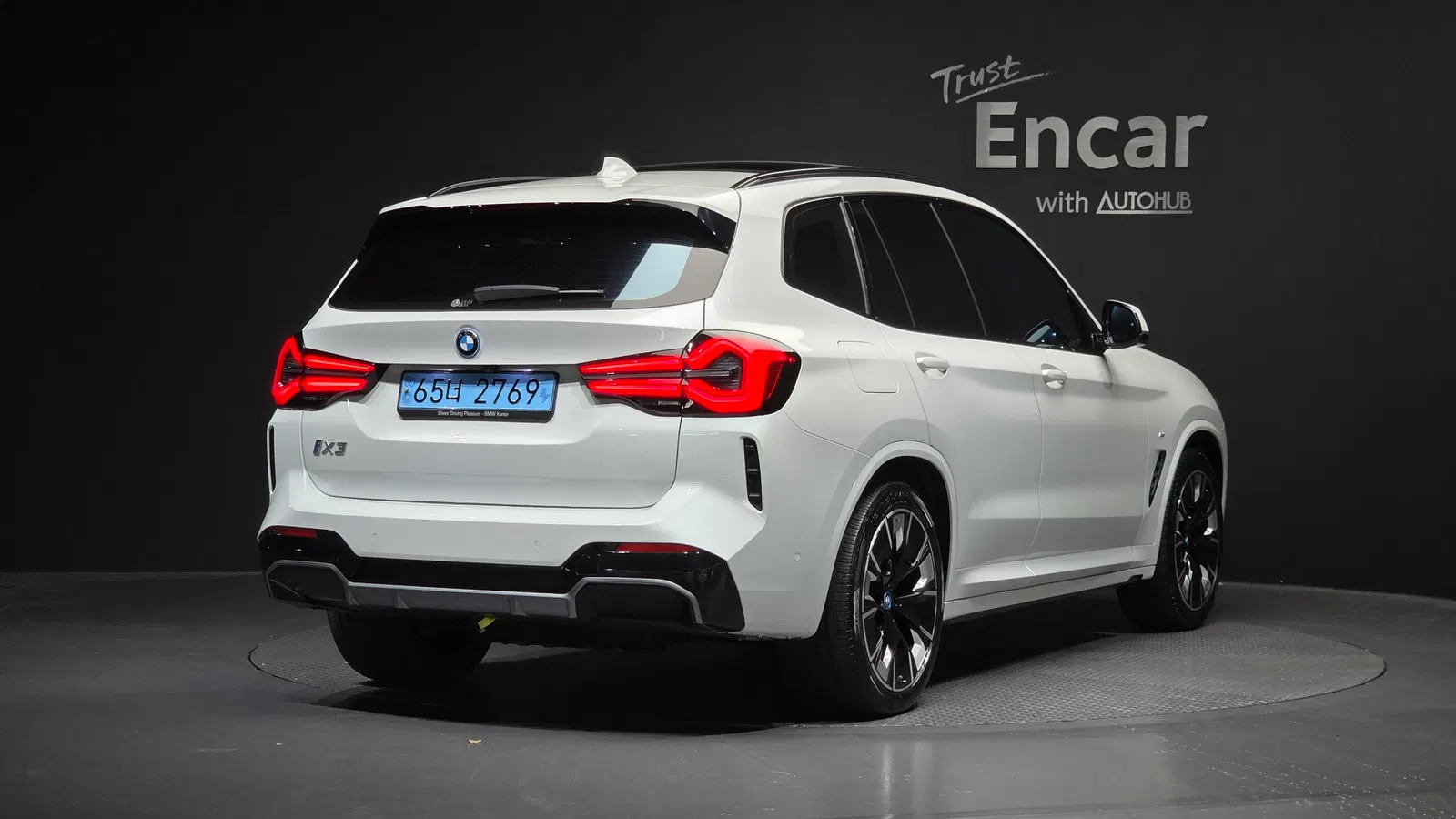 BMW iX3 M Sport 2023 — photo 1 sur 31