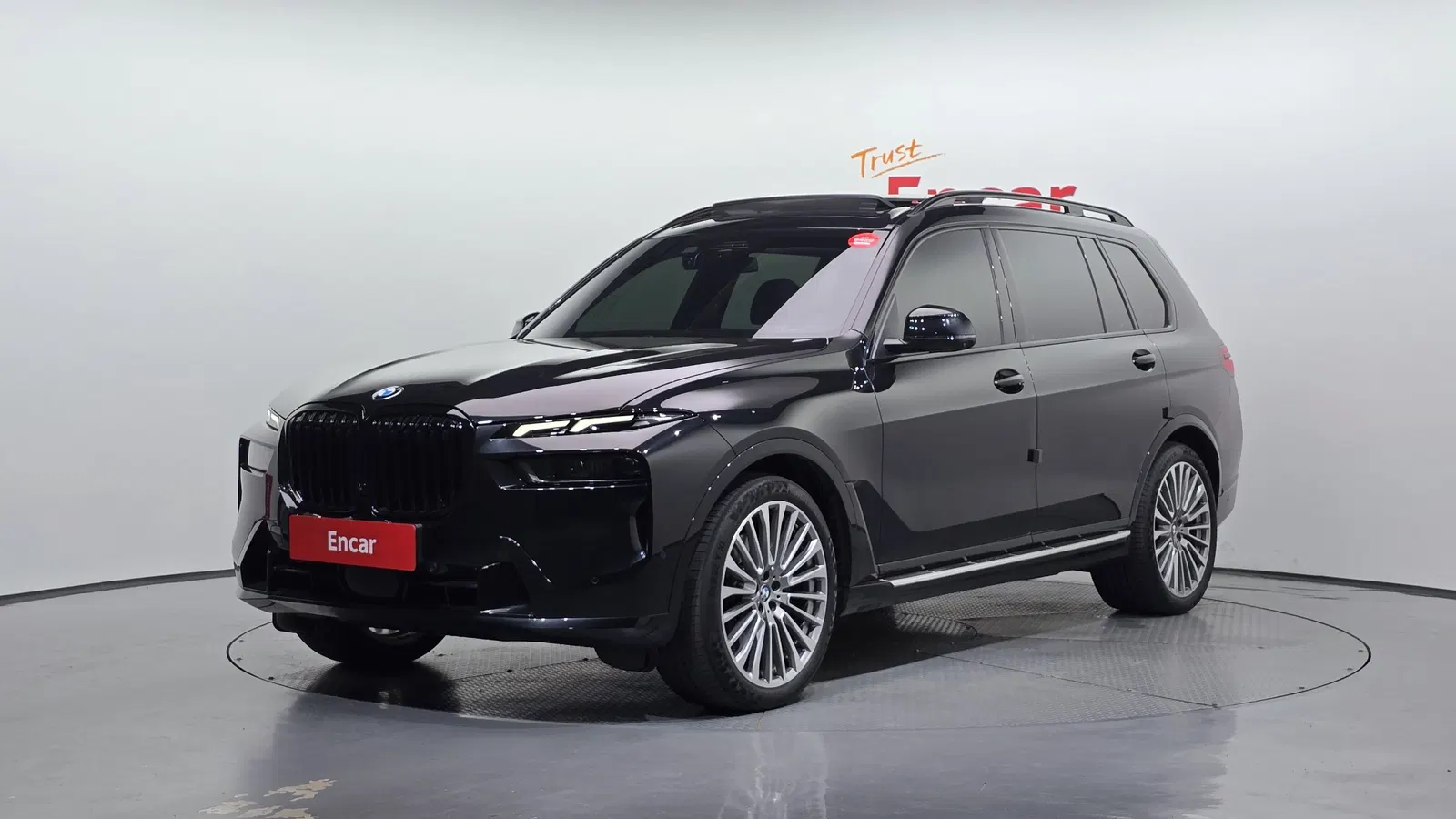 BMW X7 (G07) xDrive 40d Design Pure Excellence 6 places 2024 — photo 1 sur 34