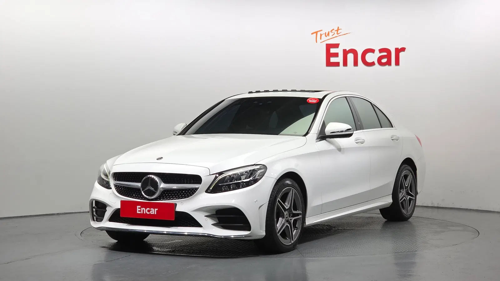 Mercedes-Benz Classe C AMG Line · C200 (W205) 2021 — photo 1 sur 20