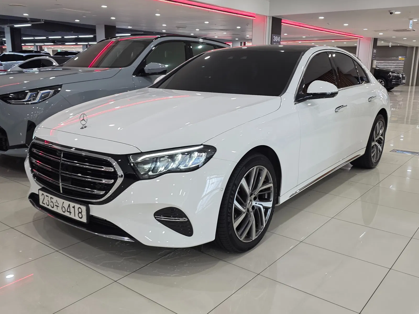 Mercedes-Benz Classe E E220d 4MATIC Exclusive (W214) 2024 — photo 1 sur 22