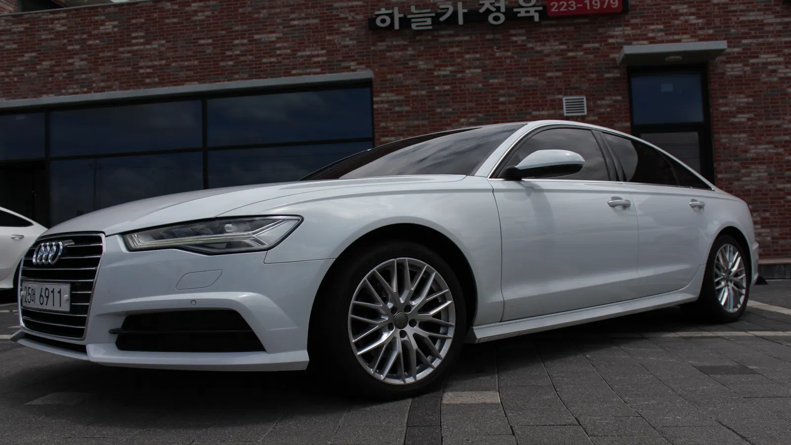 Audi A6 35 TDI Premium 2018 — photo 1 sur 26